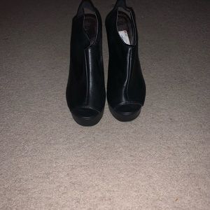 Madden girl wedges